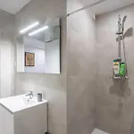 Modern In With 2 Bedrooms Тулуза