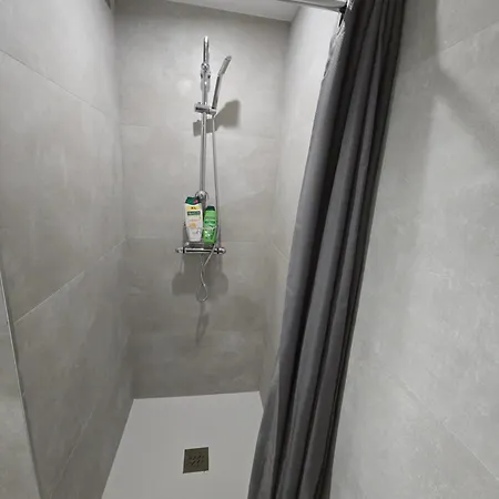 Daire Modern In With 2 Bedrooms Toulouse