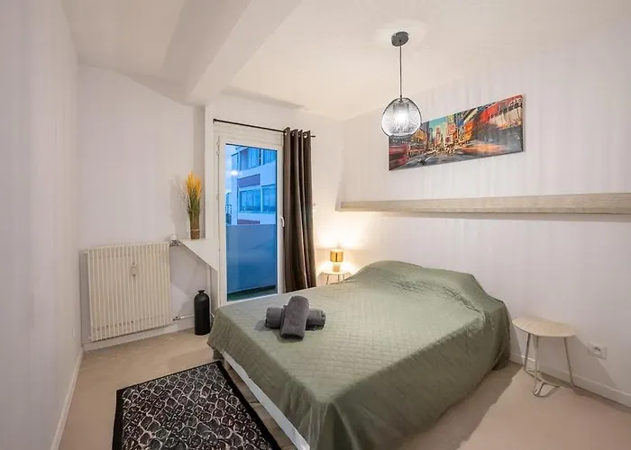 Modern In With 2 Bedrooms Lägenhet Toulouse