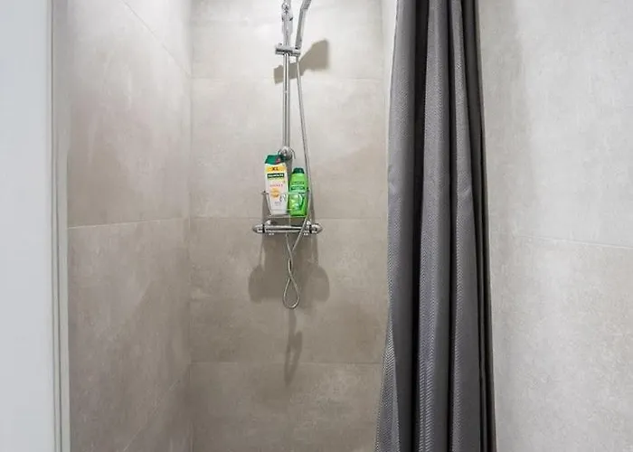 Lägenhet Modern In With 2 Bedrooms